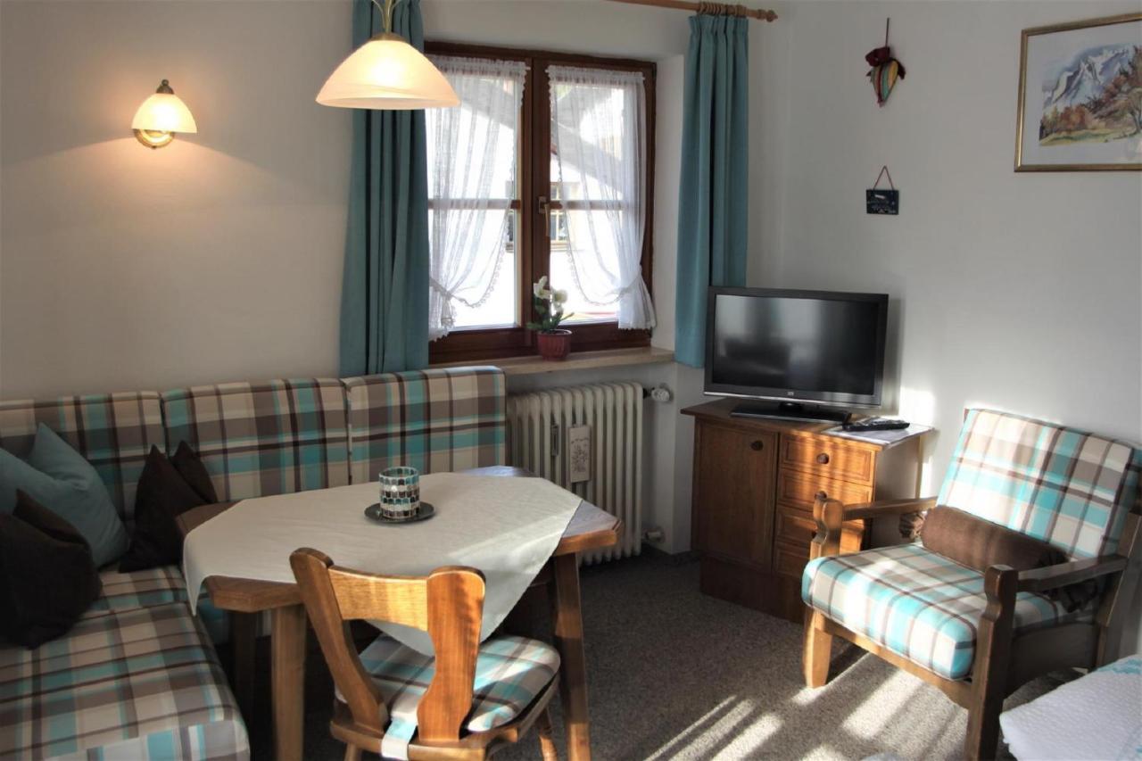 Haus Isartal Lägenhet Mittenwald Exteriör bild